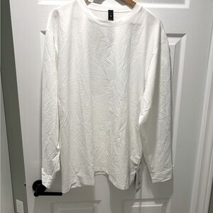 Lululemon Men’s long sleeve t-shirt. BNWT. Size XL